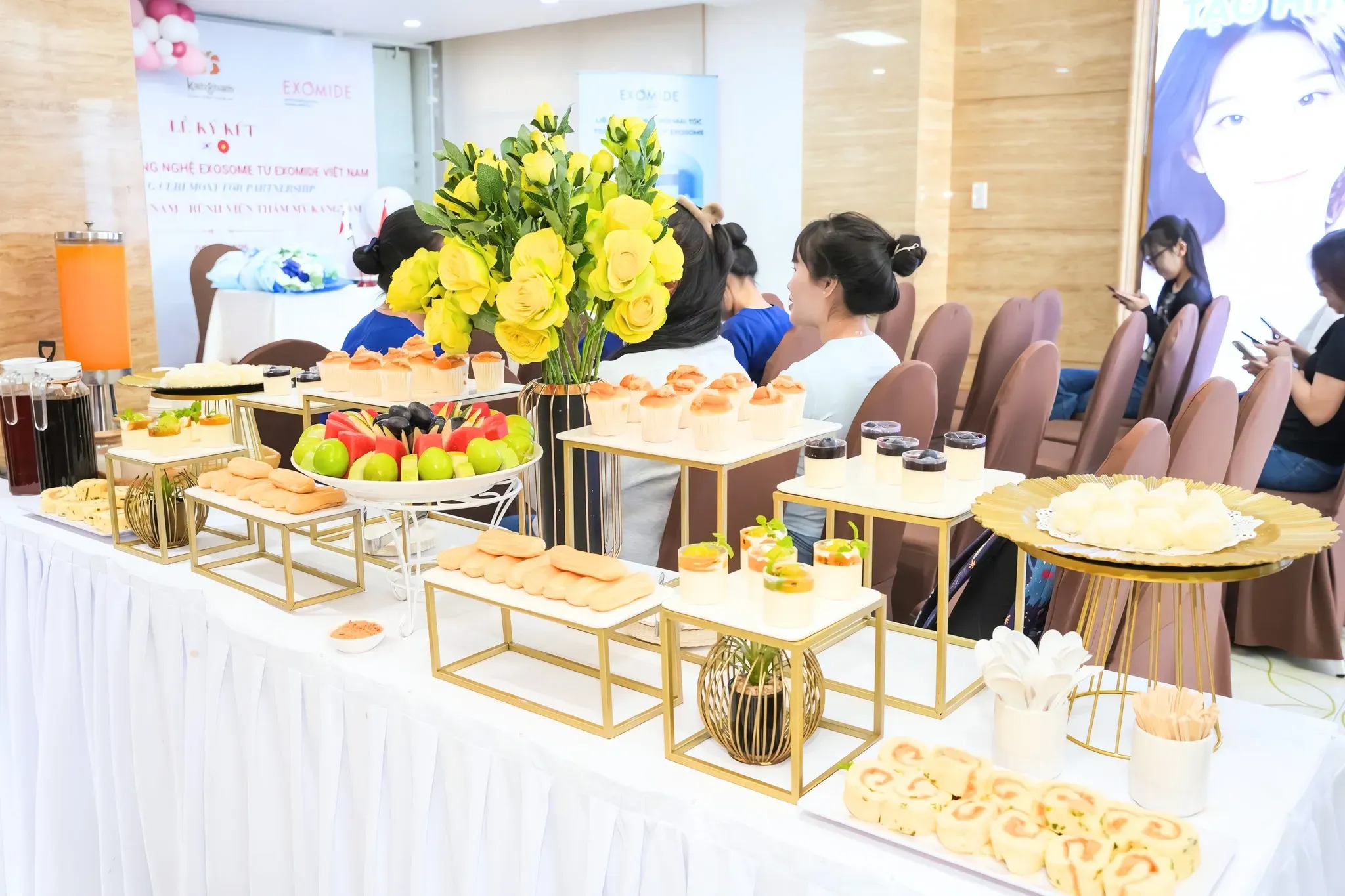 Exomide Vietnam & Kangnam Aesthetic Hospital: Signing Ceremony for Exosome Technology Transfer in Aesthetic Medicine image 3